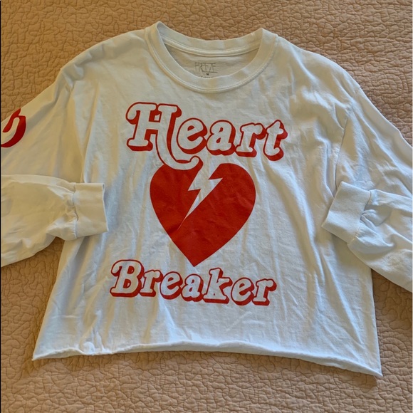 Heart Breaker long sleeve crop top - Picture 5 of 5